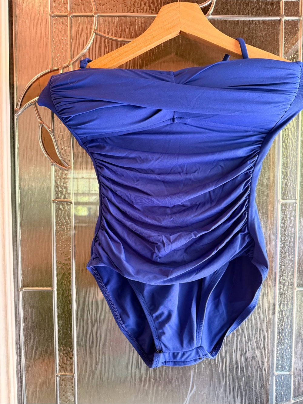 La Blanca Royal Blue Ruched One-Piece Swimsuit nwt size 6